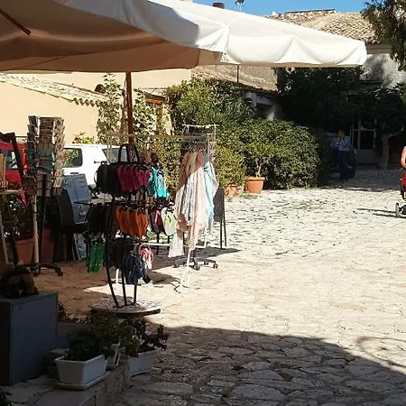 Дом отдыха Delizia Скопелло